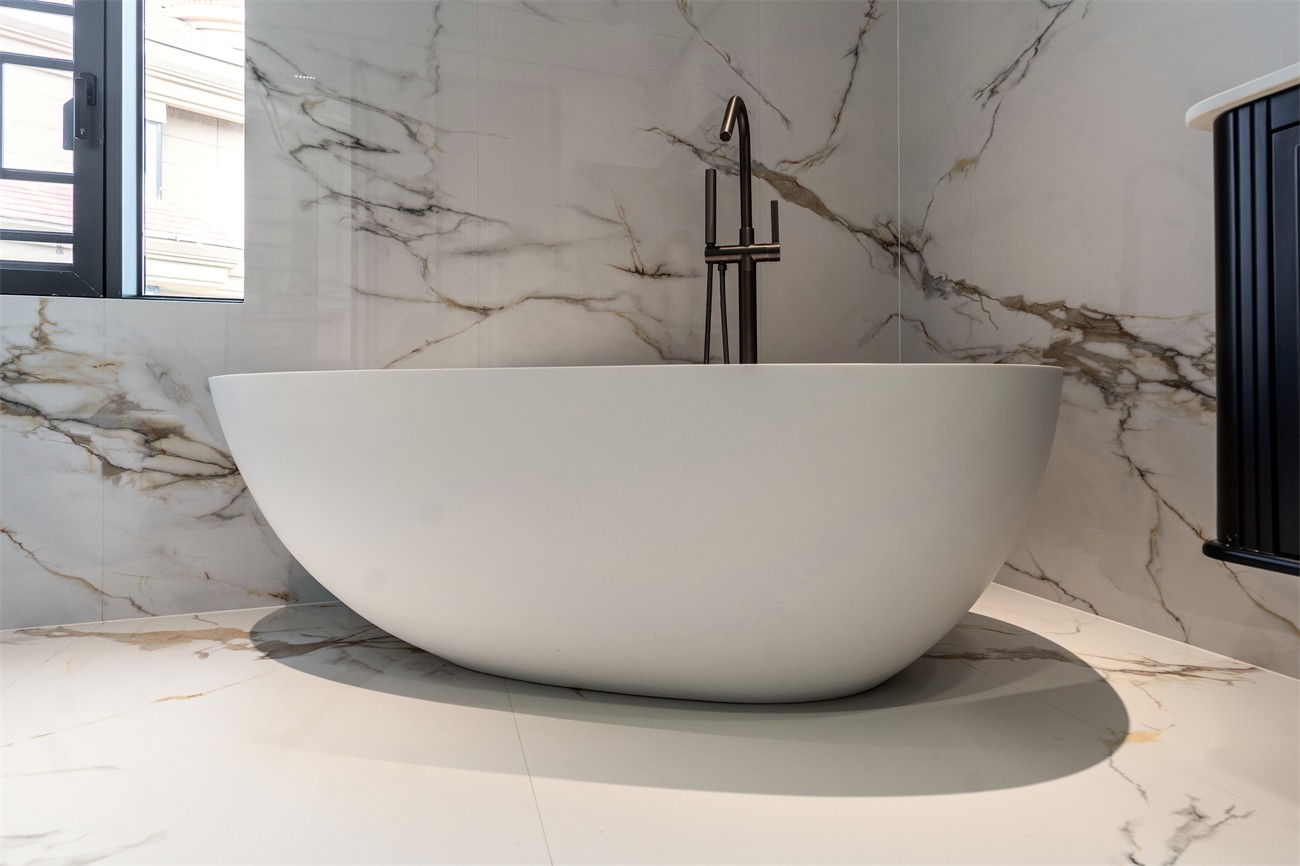 嘉和城依云灣800平現(xiàn)代輕奢衛(wèi)生間裝修完工實景圖