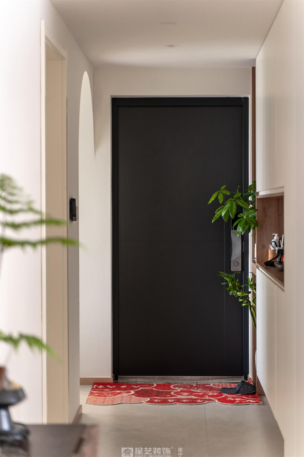 金科博翠山180平中古風裝修入戶完工實景圖