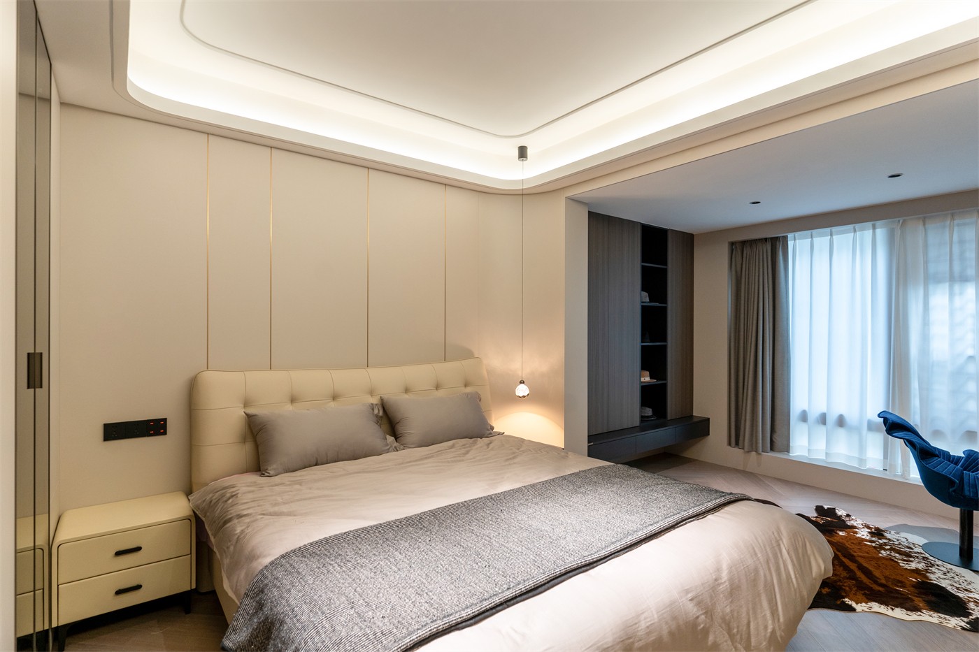 保利冠江墅143平意式輕奢臥室裝修完工實景圖