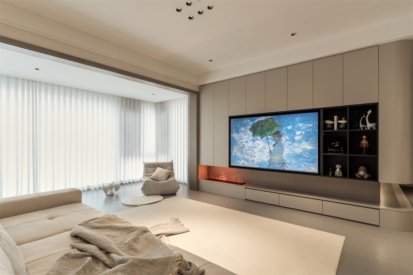 保利天悅臺(tái)143平現(xiàn)代風(fēng)格客廳裝修實(shí)景圖