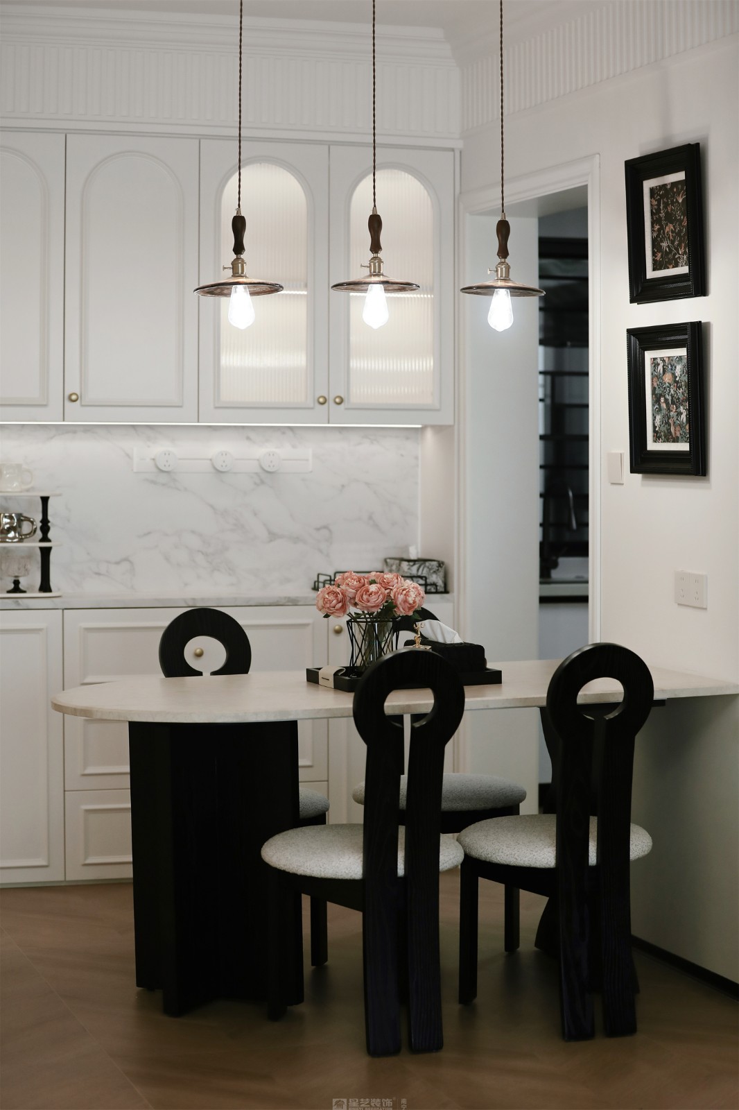 東方尊府118平中古風(fēng)餐廳裝修完工實景圖