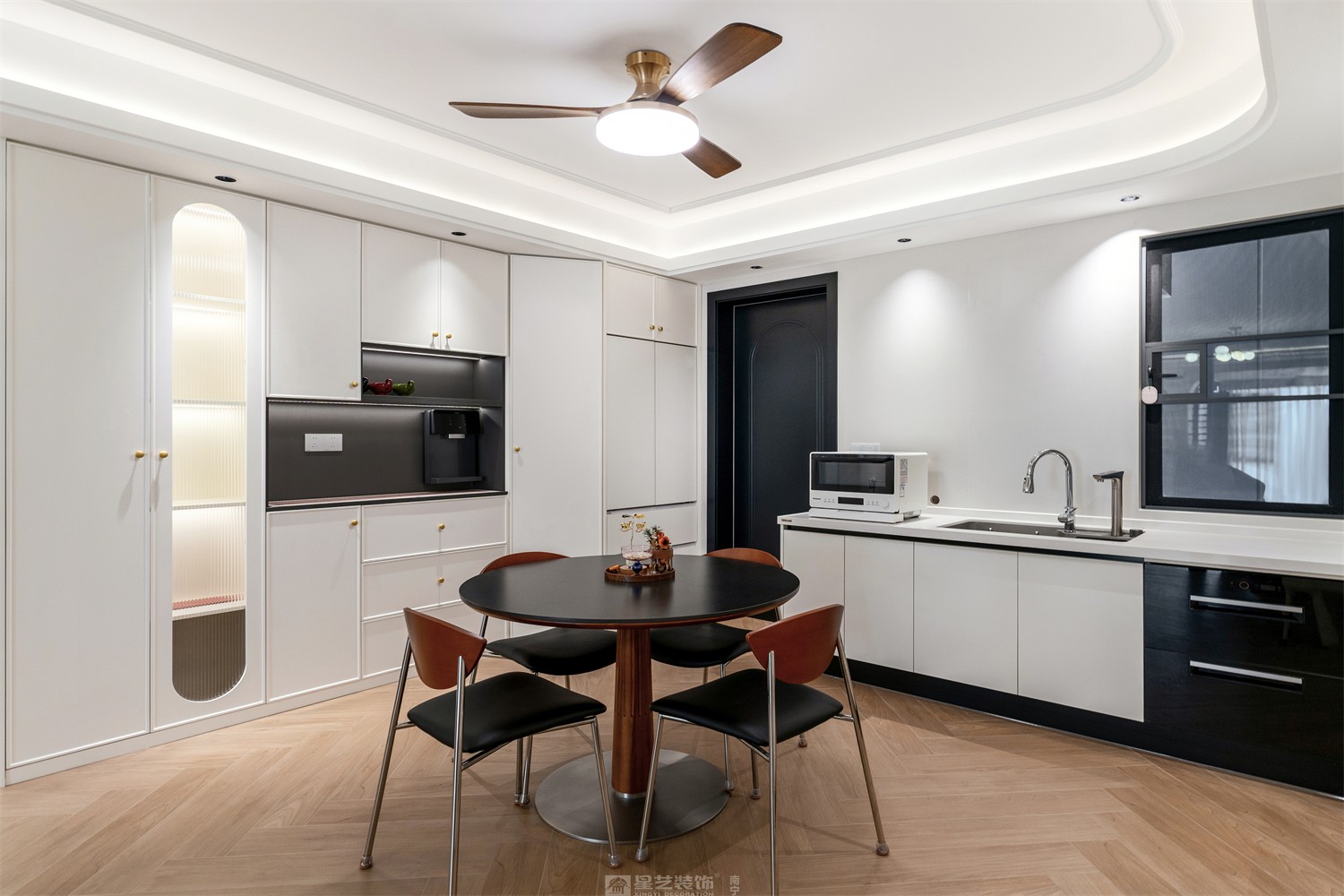 華潤(rùn)中山府113平法式中古餐廳裝修完工實(shí)景圖