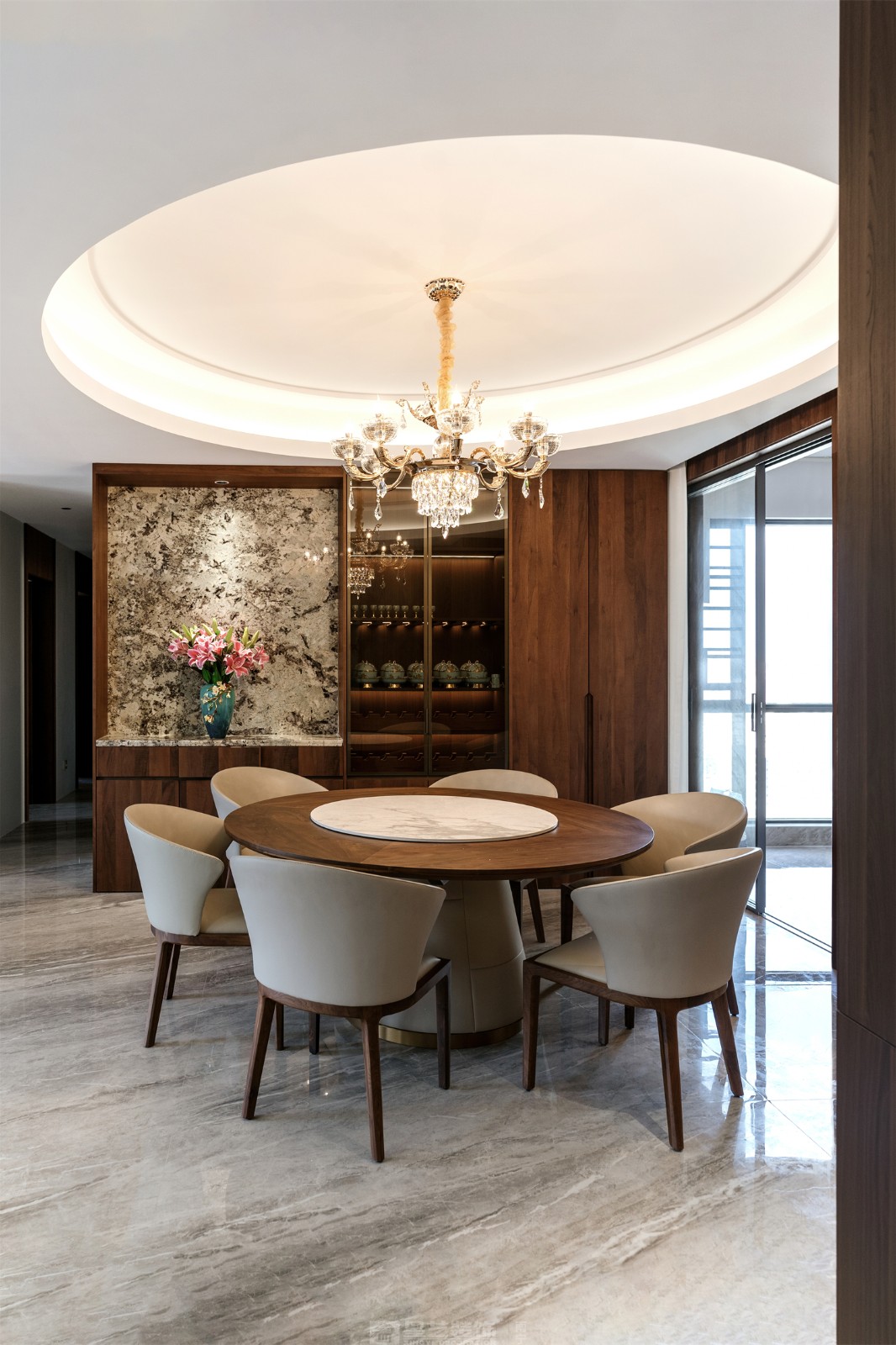 東方皇城260平簡(jiǎn)約中式餐廳完工裝修實(shí)景圖