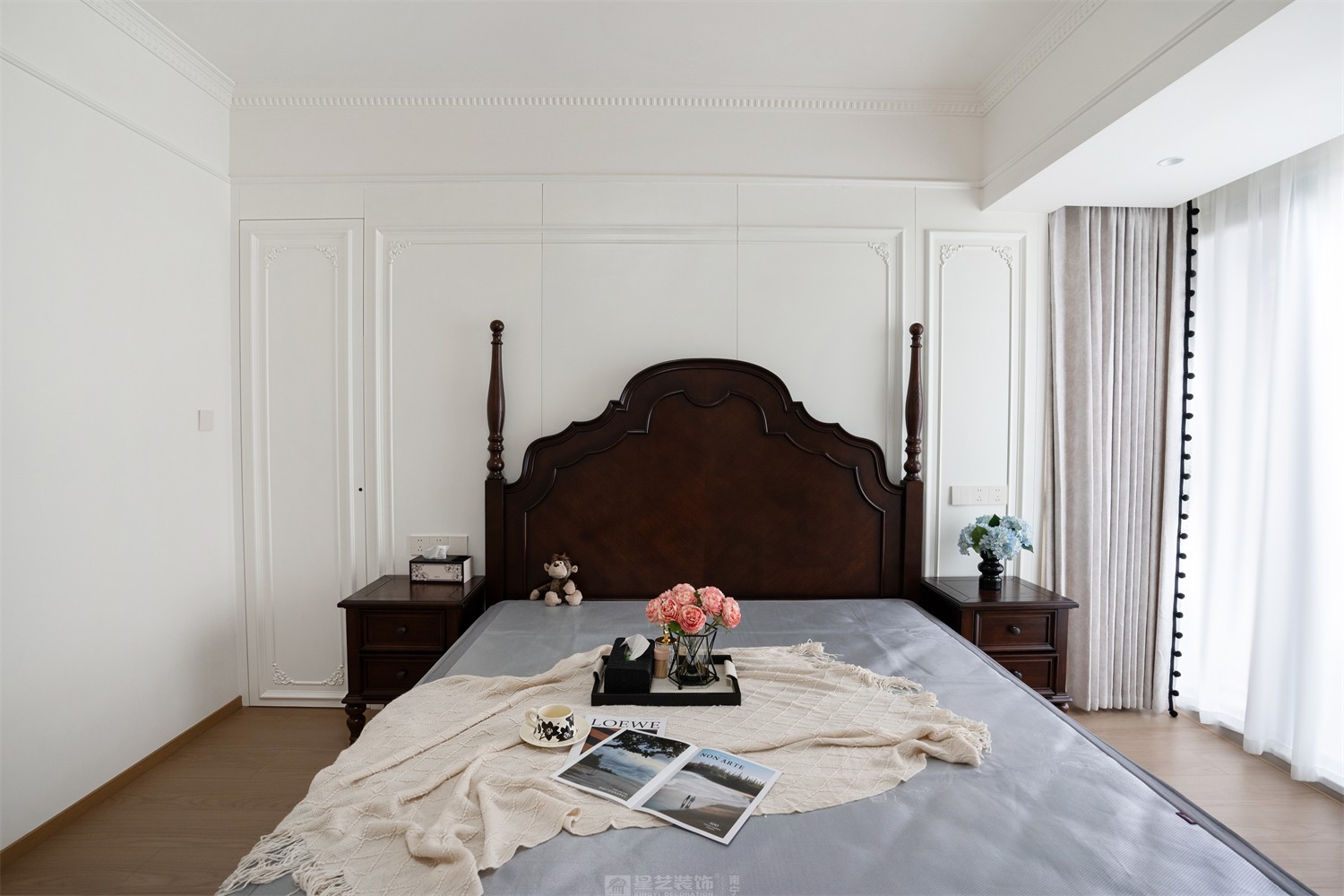 東方尊府118平中古風(fēng)臥室裝修完工實景圖