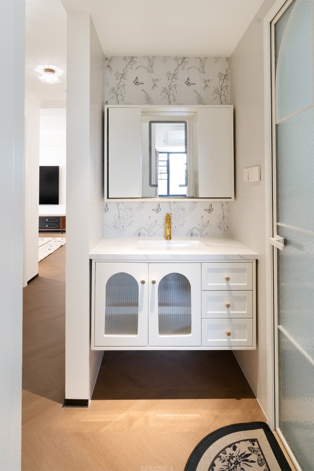 東方尊府118平中古風(fēng)衛(wèi)生間裝修完工實景圖